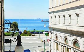 Youme Design Place Hotel