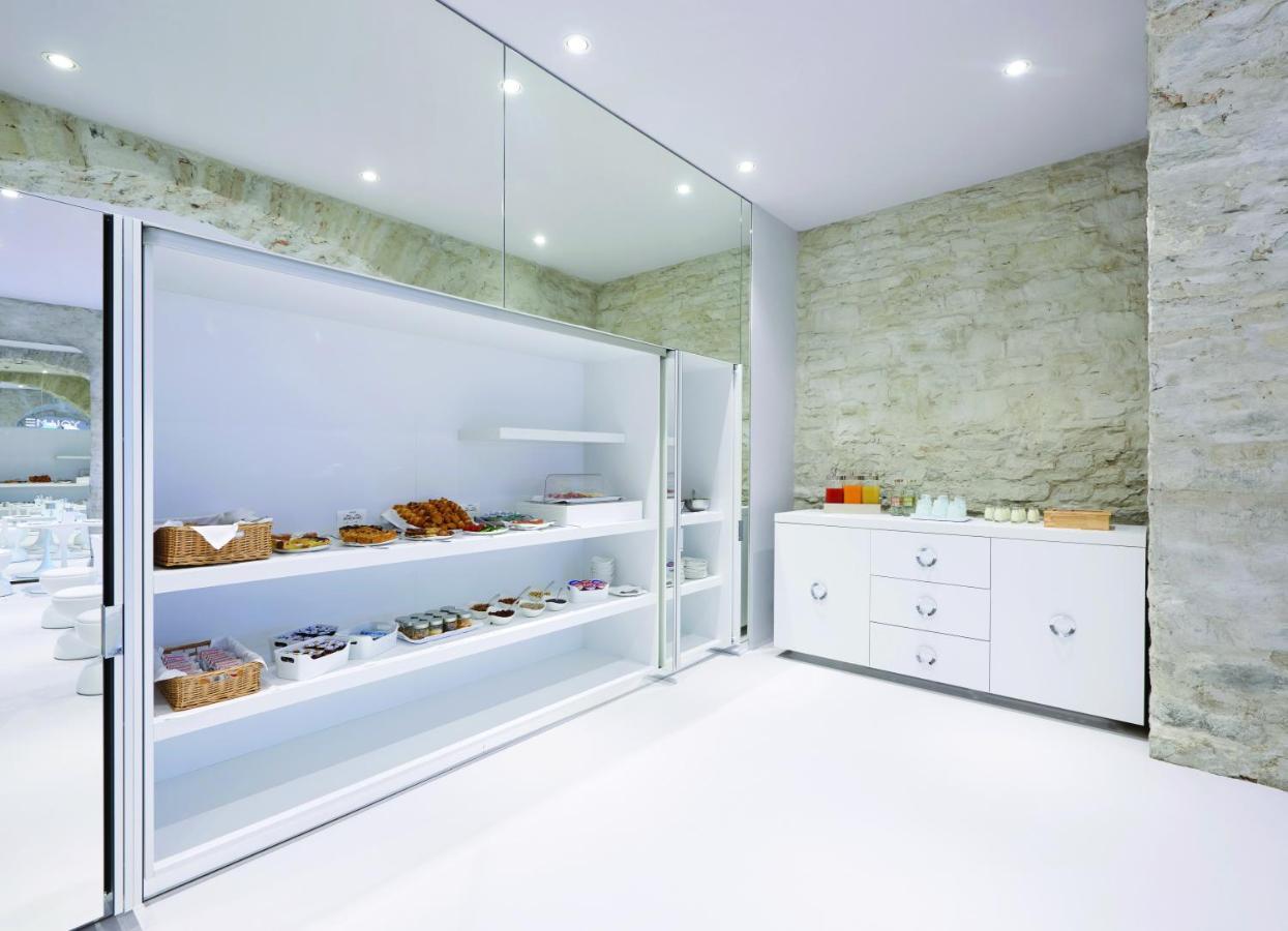 Youme Design Place Hotel Trieste Esterno foto